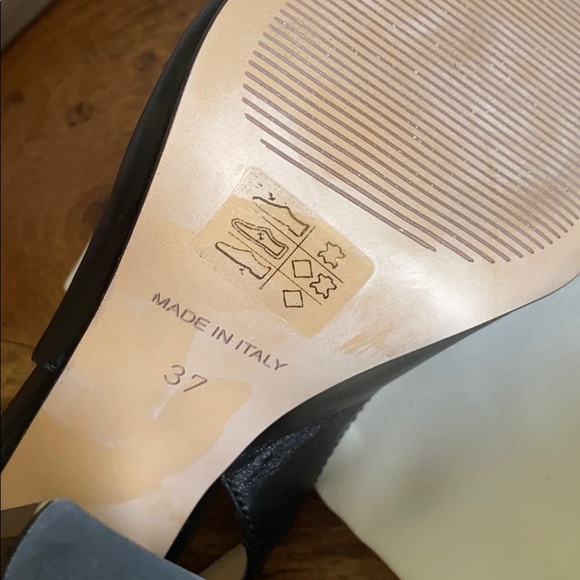 Black heels BCBG sling back shoes (new) - Picture 6 of 8